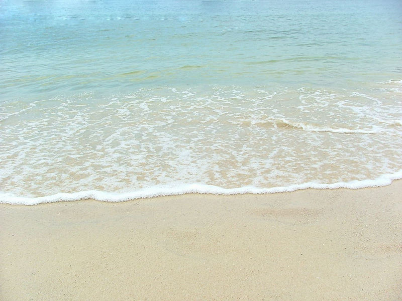 八大中國最美海灘，夏天游泳好去處--置頂表情